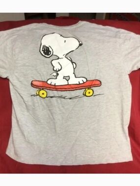 Snoopy tshirt